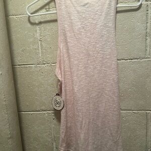 Light Pink‎ Sleeveless Top